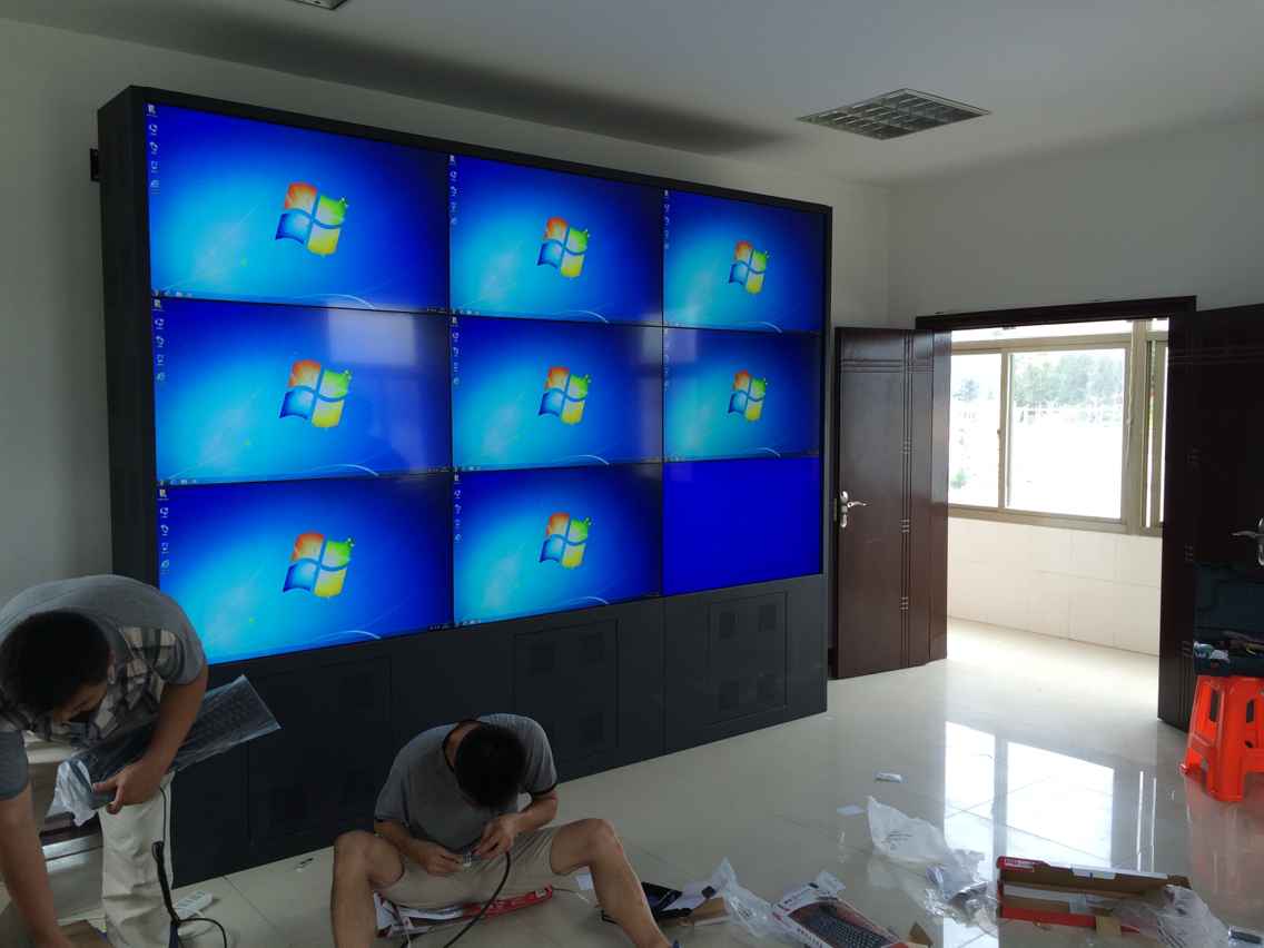 河南建设银行采购尺度科技拼接屏